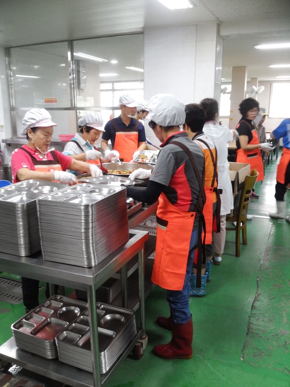 2017년 8월 군산경로식당 무료급식소 급식봉사