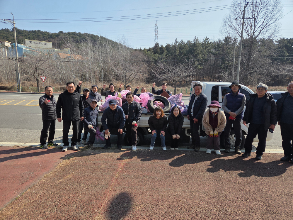 성산면주민자치위원회청소활동사진(6)