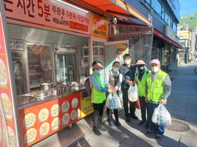 착한가게 &lt;우리동네 5분 만두&gt;  노인일자리 어르신들에게 따뜻한 만두 기부